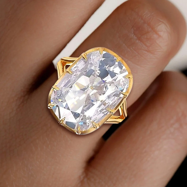 8ct Cushion Cut Vintage Mounting Engagement Ring
