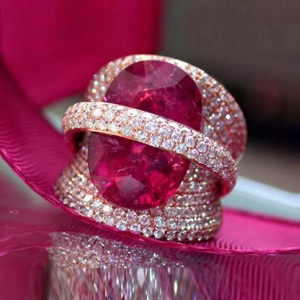12ct Oval Cut Vivid Red Ruby Bold Cocktail Ring