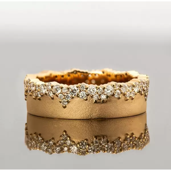 Nature-inspired Snow Cluster Sandblasted Wedding Band