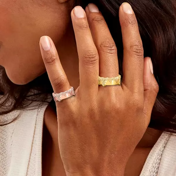 Nature-inspired Snow Cluster Polished Wedding Band