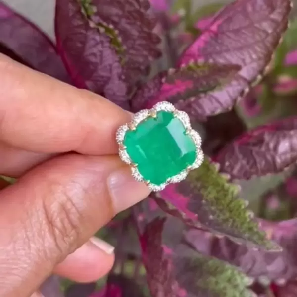9.5ct Asscher Cut Emerald Paved Cocktail Ring