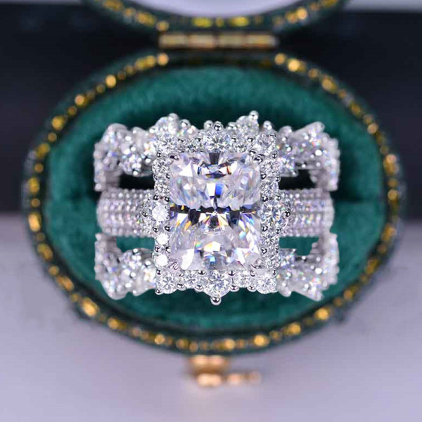 4ct Radiant Cut Three-Pieces Vintage Lace Wedding Ring Set