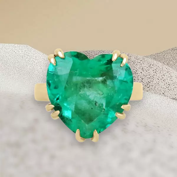 7.8ct Heart Cut Emerald Classic Cocktail Ring