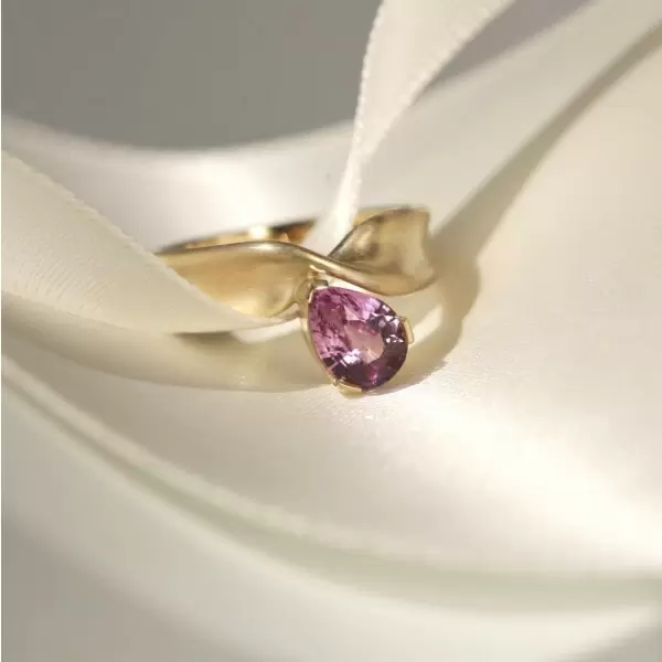 2ct Pear Cut Fuchsia Pink Sapphire Promise Ring