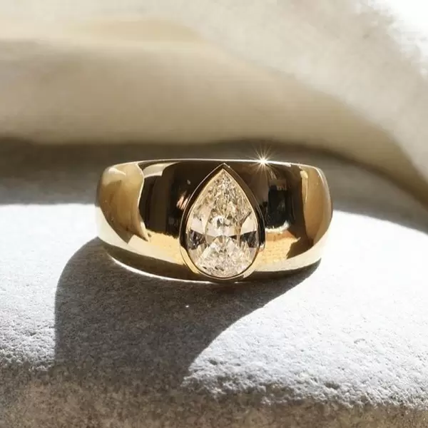 3ct Pear Cut Chucky Modern Engagement Ring
