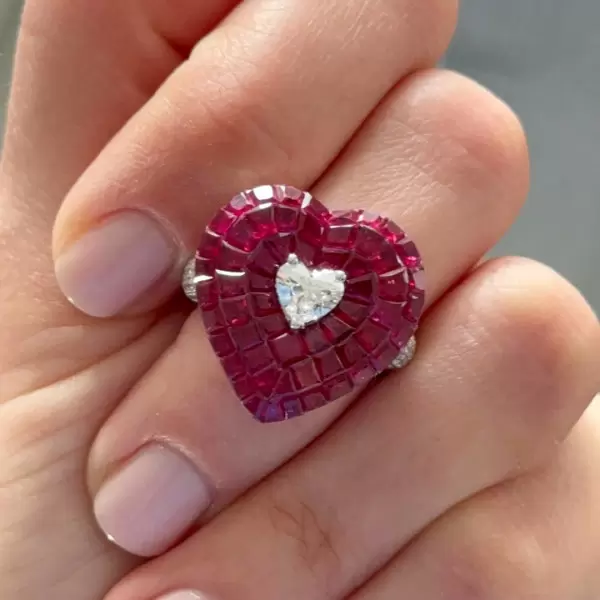 6ctw Invisible-set Ruby Heart Halo Promise Ring