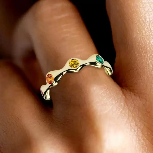Bezel Round Cut Multicolor Sapphire Rainbow Wavy Band