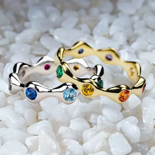Bezel Round Cut Multicolor Sapphire Rainbow Wavy Band