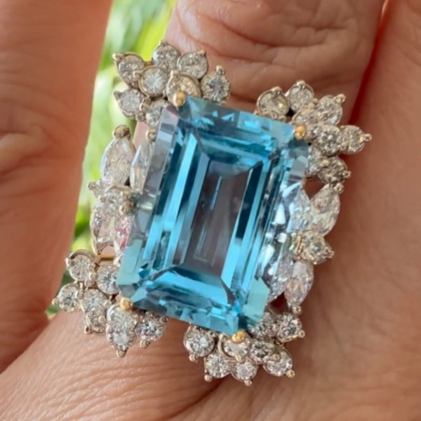 14ct Emerald Cut Aquamarine Cluster Halo Cocktail Ring