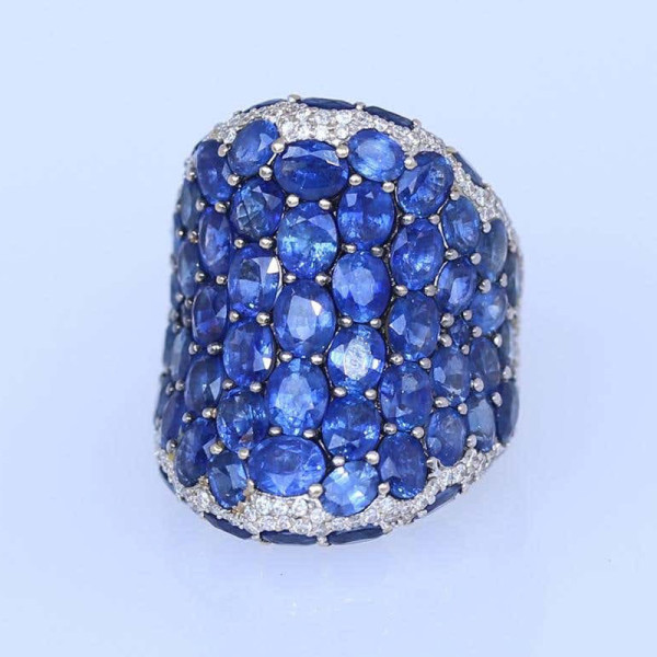 16ctw Oval Cut Blue Sapphire Saddle Cocktail Ring