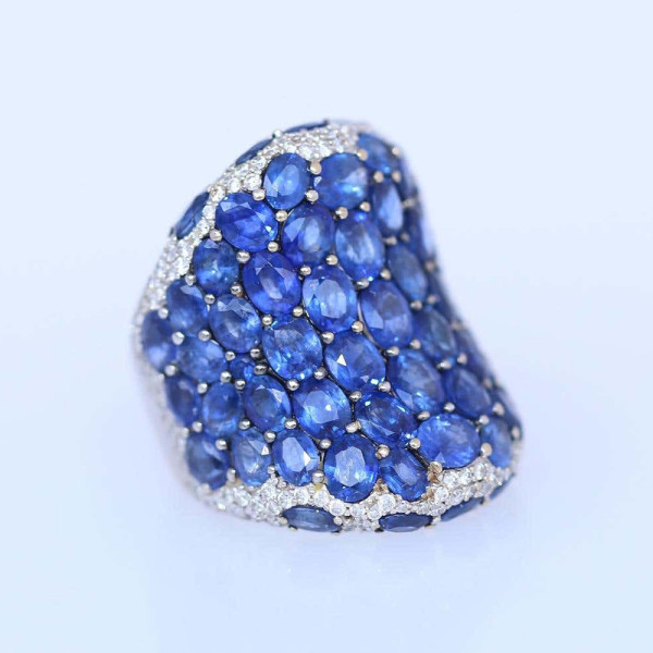 16ctw Oval Cut Blue Sapphire Saddle Cocktail Ring