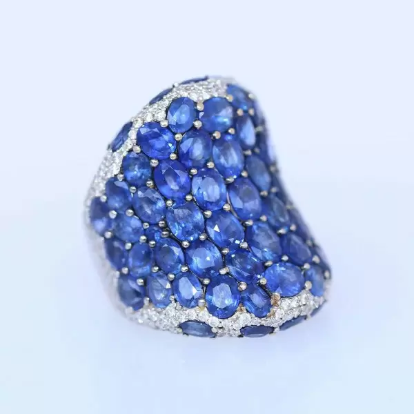 16ctw Oval Cut Blue Sapphire Saddle Cocktail Ring