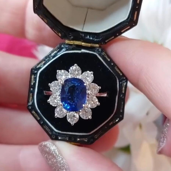 3ct Oval Cut Sapphire Flower Engagement Ring