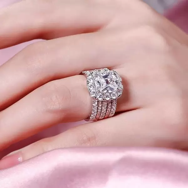 2ct Cushion Cut White Sapphire 5pcs Bridal Set