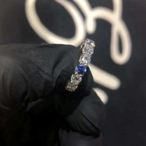 Round Cut White&Blue Sapphire Eternity Band