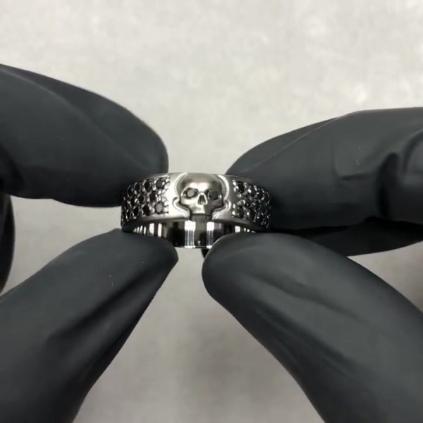 Men Skull Eternity Ring Band Halloween's Gift 