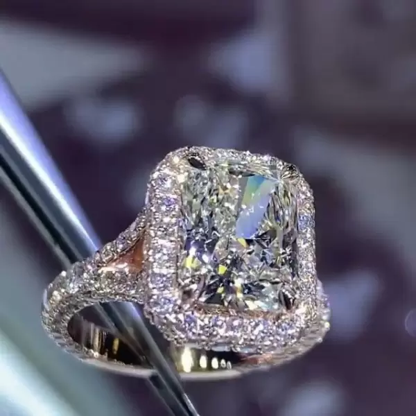 4ct Radiant Cut White Sapphire Engagement Ring in Rose Gold