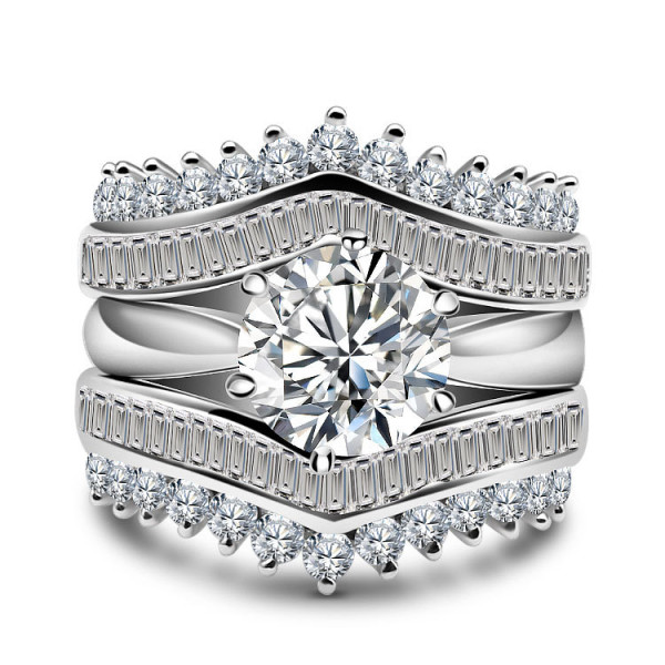 3ct Round Cut White Sapphire 3pcs Bridal Set