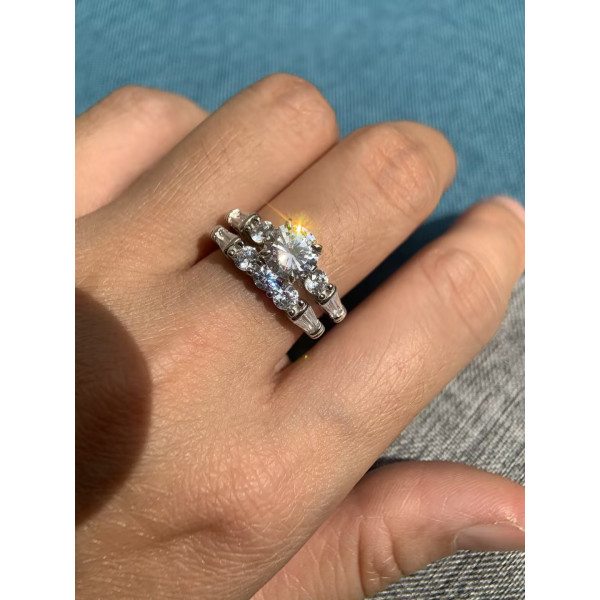 1.5ct Round Cut White Sapphire 2pcs Bridal Set