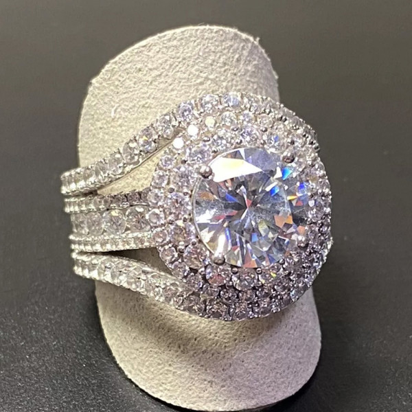 3.8ct Round Cut White Sapphire Three-piece Wedding Ring Set