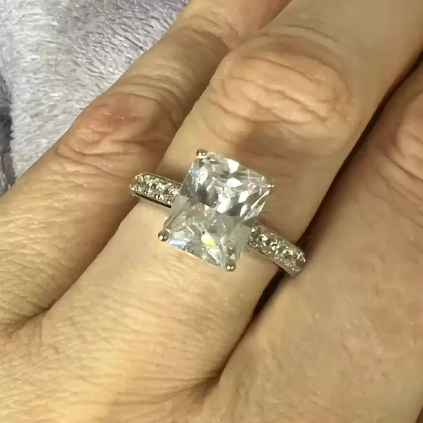 White sapphire radiant cut on sale