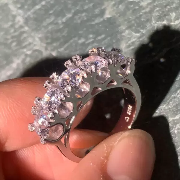 2.8ctw Round Cut Five-stone Wedding Band