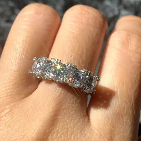2.8ctw Round Cut Five-stone Wedding Band