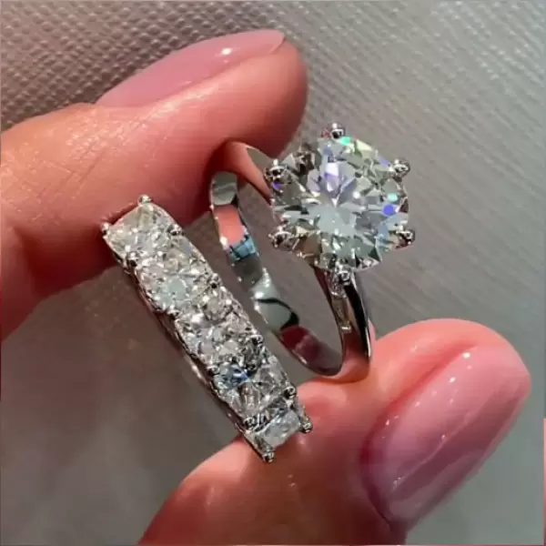 2ct Round Cut White Sapphire 2pcs Bridal Set