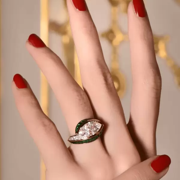 3ct Marquise Cut Emerald-wrapped Ring in Gold