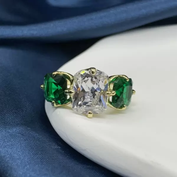 1.16ct Three-Stone Engagement Ring in Gold