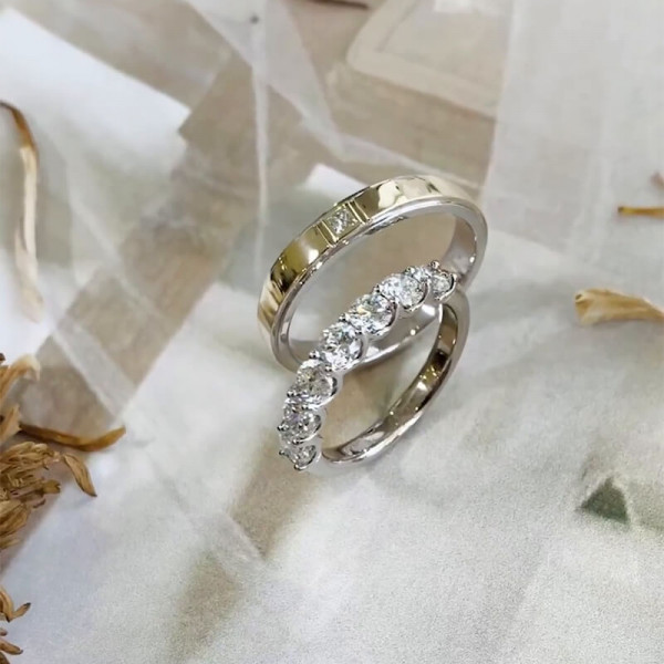 Round Cut 1.5 CT White Sapphire Matching Couples' Rings