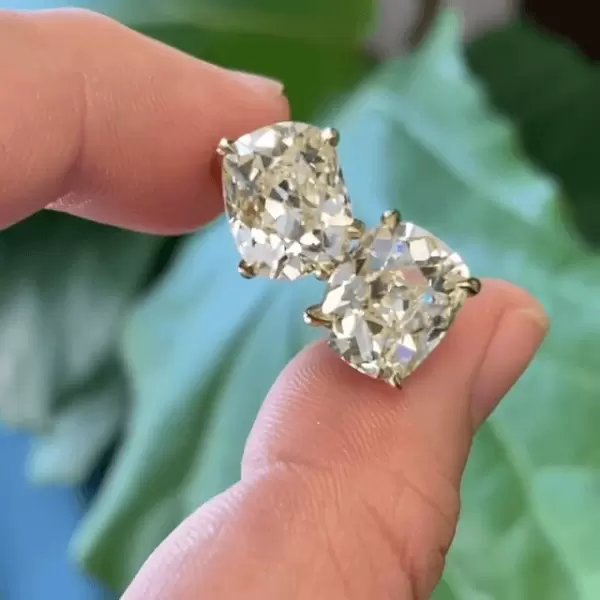 9.16 CT Cushion Cut 2-Stone Elegant Engagement Ring