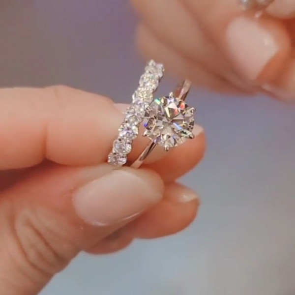 1.5ct Rose Gold Round Cut White Sapphire 2pcs Bridal Set
