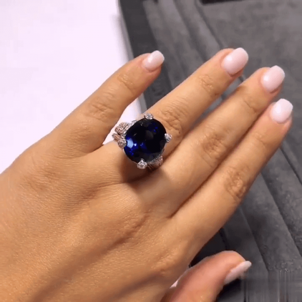 6.3ct Oval Cut Ocean Blue Sapphire Engagement Ring