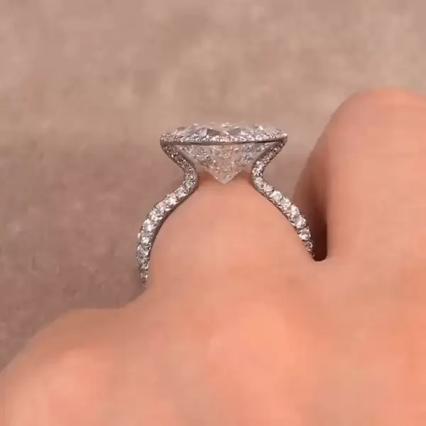 Gorgeous Heart Cut 6 Carat Halo Encrusted Setting Ring
