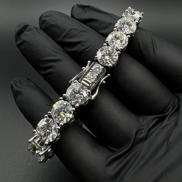 55ctw 9MM Round Cut White Sapphire Statement Bracelet