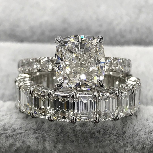 5ct Cushion Cut White Sapphire 2pcs Bridal Set