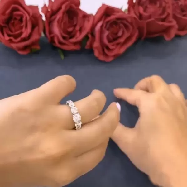 Handmade 1.65CT Round Brilliant Diamond Eternity Band