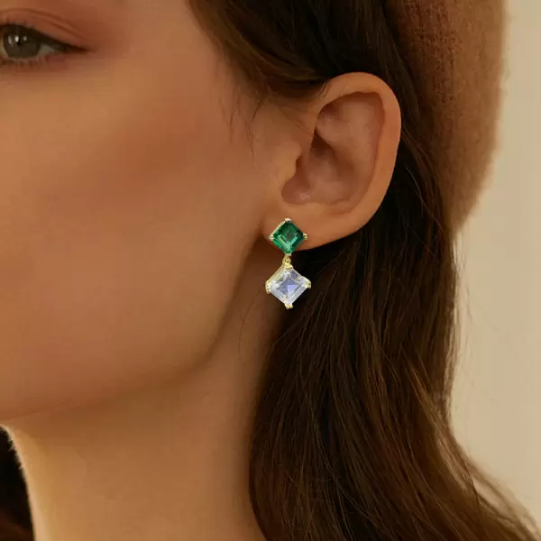 10.5ctw Asscher Cut Mismatch Drop Earrings in Gold