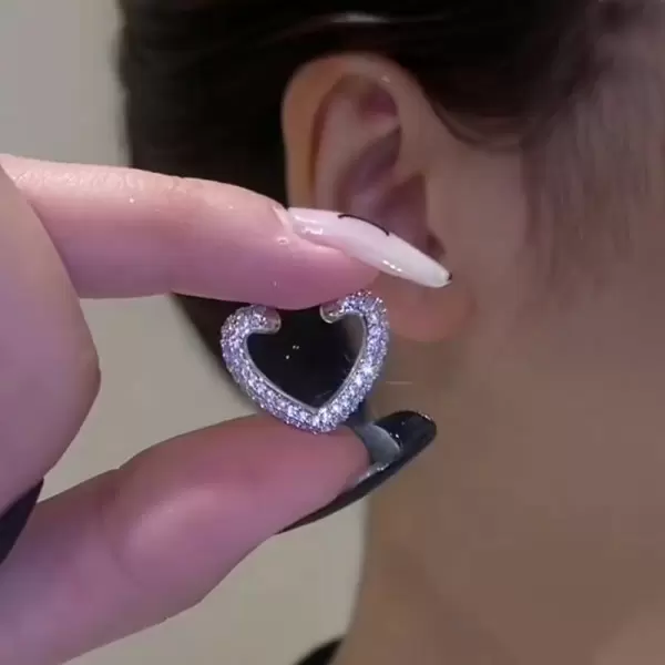  Fashion Heart Hoop Earclip Earrings