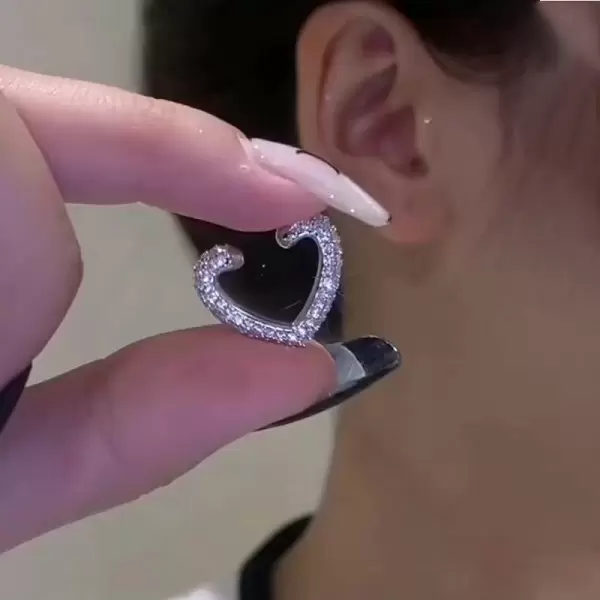  Fashion Heart Hoop Earclip Earrings