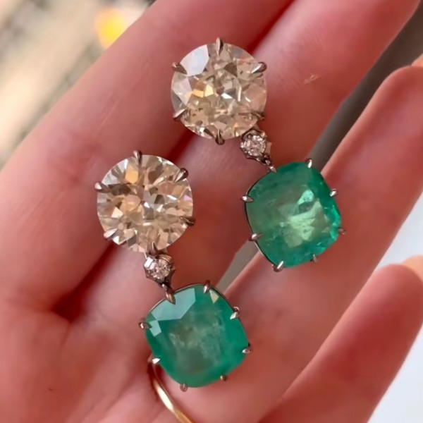 18ctw White Sapphire and Emerald Detachable Earrings