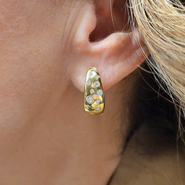 Flush Set White Sapphire Huggie Hoop Earrings