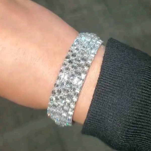 30ctw Emerald Cut White Sapphire Unisex Bracelet