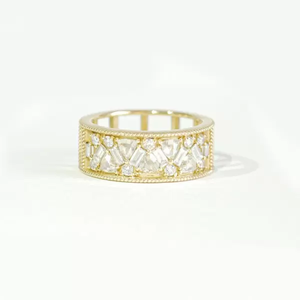 Handmade 7mm Width Trillion Cut Women's Band