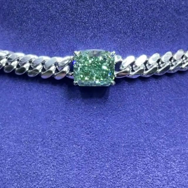 6ct Radiant Cut Vivid Green Sapphire Choker Necklace