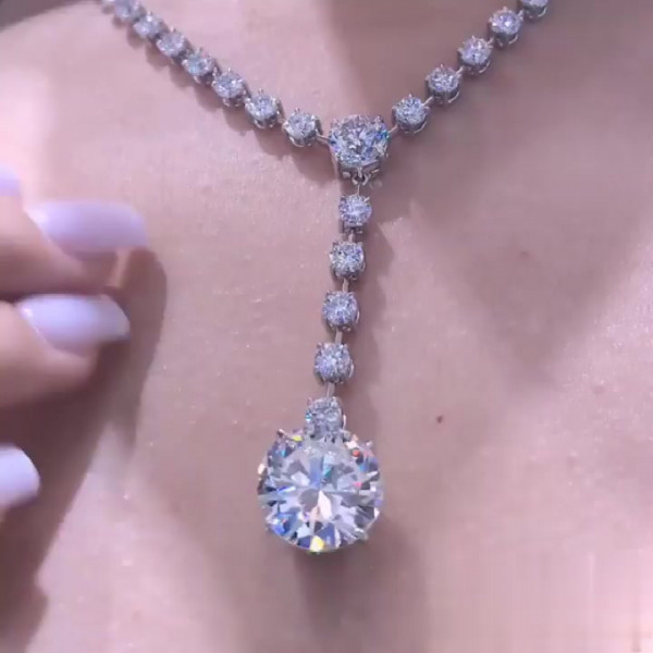 Round Cut White Sapphire Necklace Choker