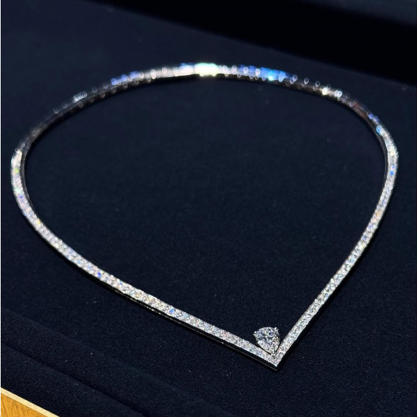 3.5ct Pear Cut White Sapphire V-shape Choker Necklace
