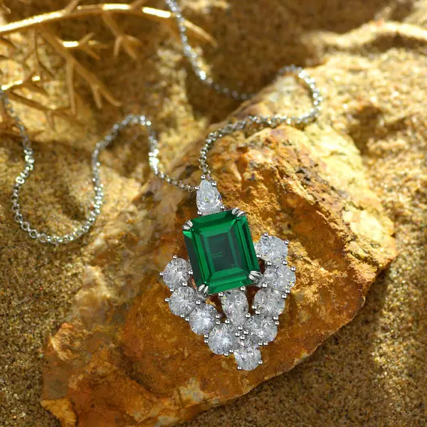 Vintage Emerald Cluster Pendant Necklace