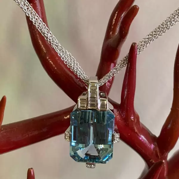 14ct Emerald Cut Aquamarine Art-Deco Pendant Necklace
